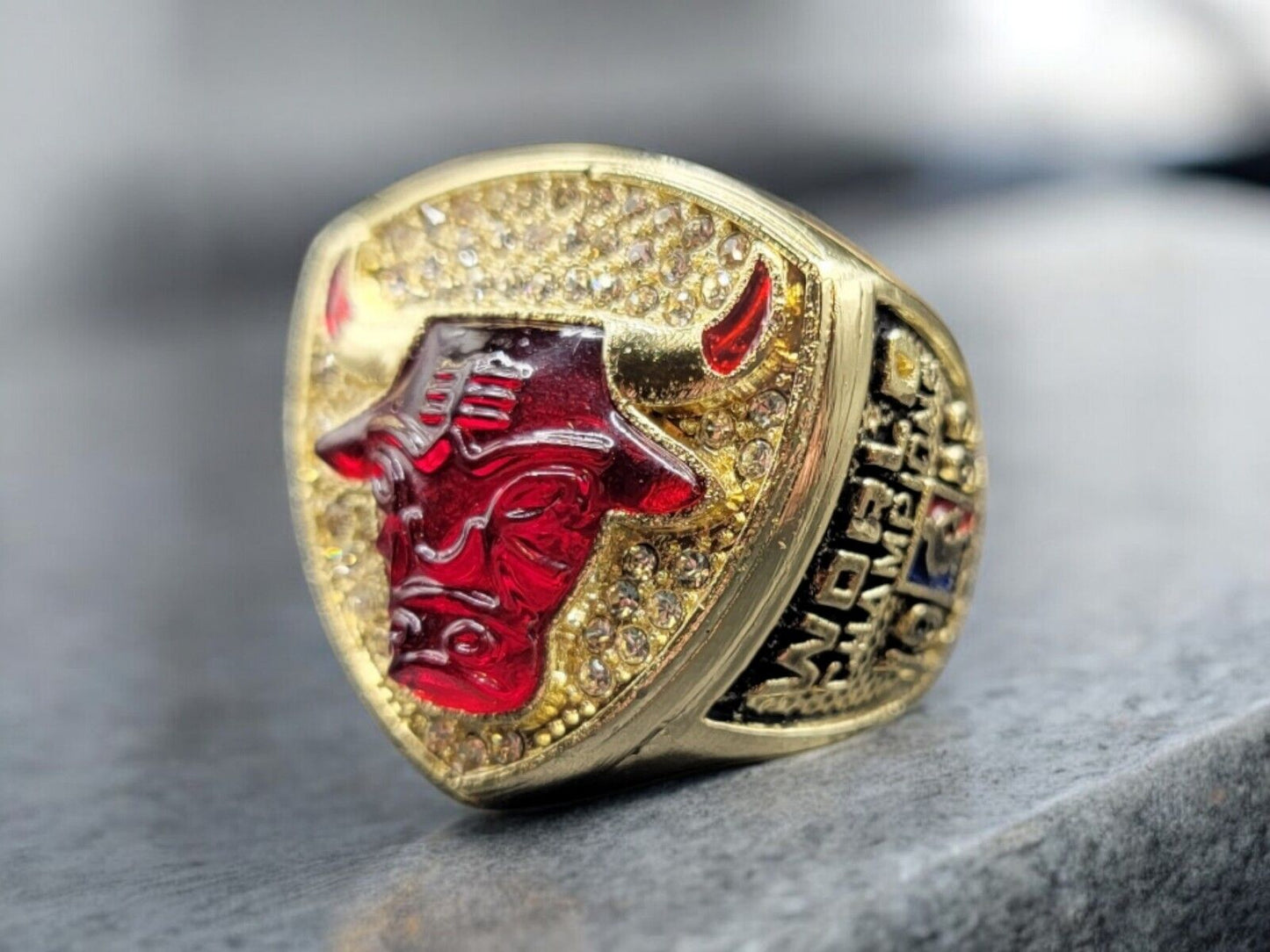 6 Pcs Chicago Bulls Michael Jordan HOF Championship Ring Set with Case