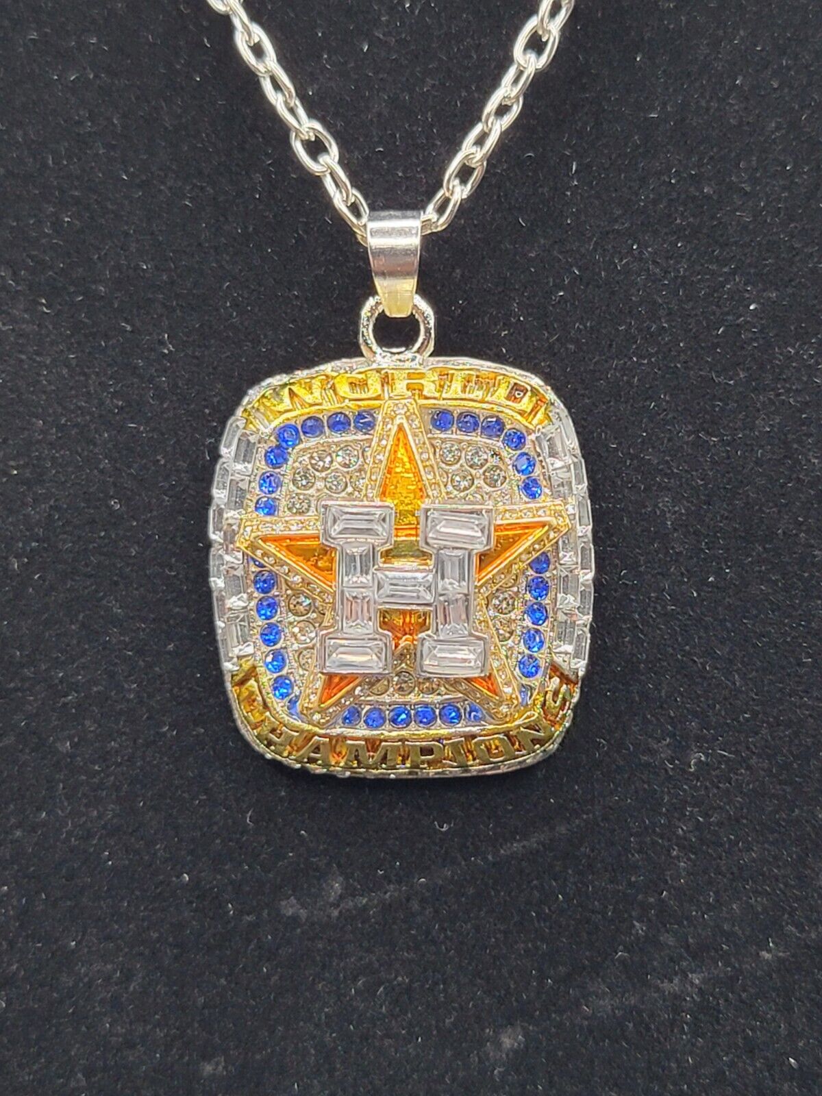 2022 Houston Astros Championship Necklace & Pendant